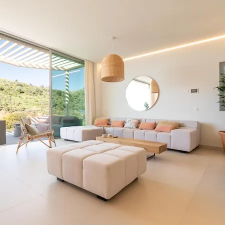 Boutique Collection 16 - High End Living Holiday home